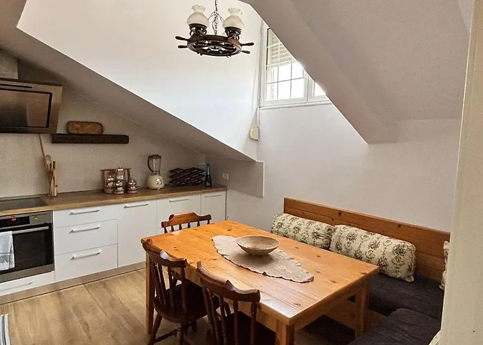 Itan Cozy Modern 公寓