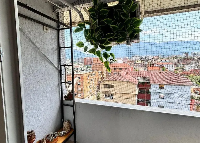 Itan Cozy Modern شقة